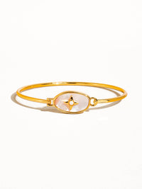 Aileen 18K Gold Vintage Star Shell Bangle: Yellow Gold