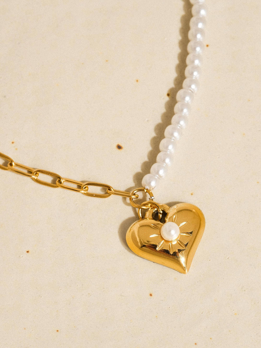 Kai 18K Gold Non-Tarnish Pearl Chain Heart Necklace: Yellow Gold