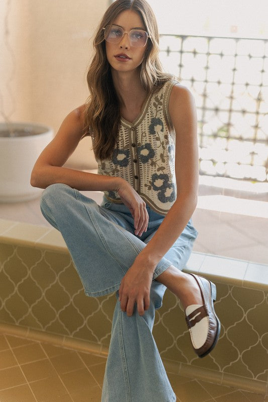 Lizeth Floral Crochet Sweater Vest
