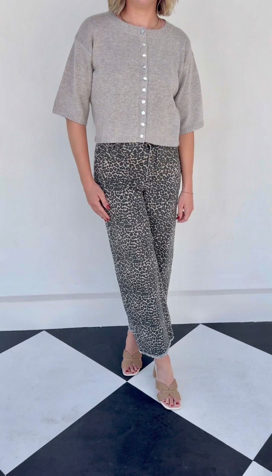 The Stacey Cardigan- Beige