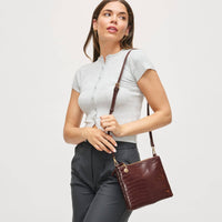 Judy Crossbody: Burgundy