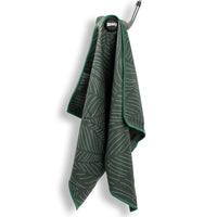 Bermuda Leaf Magnet Golf Towel