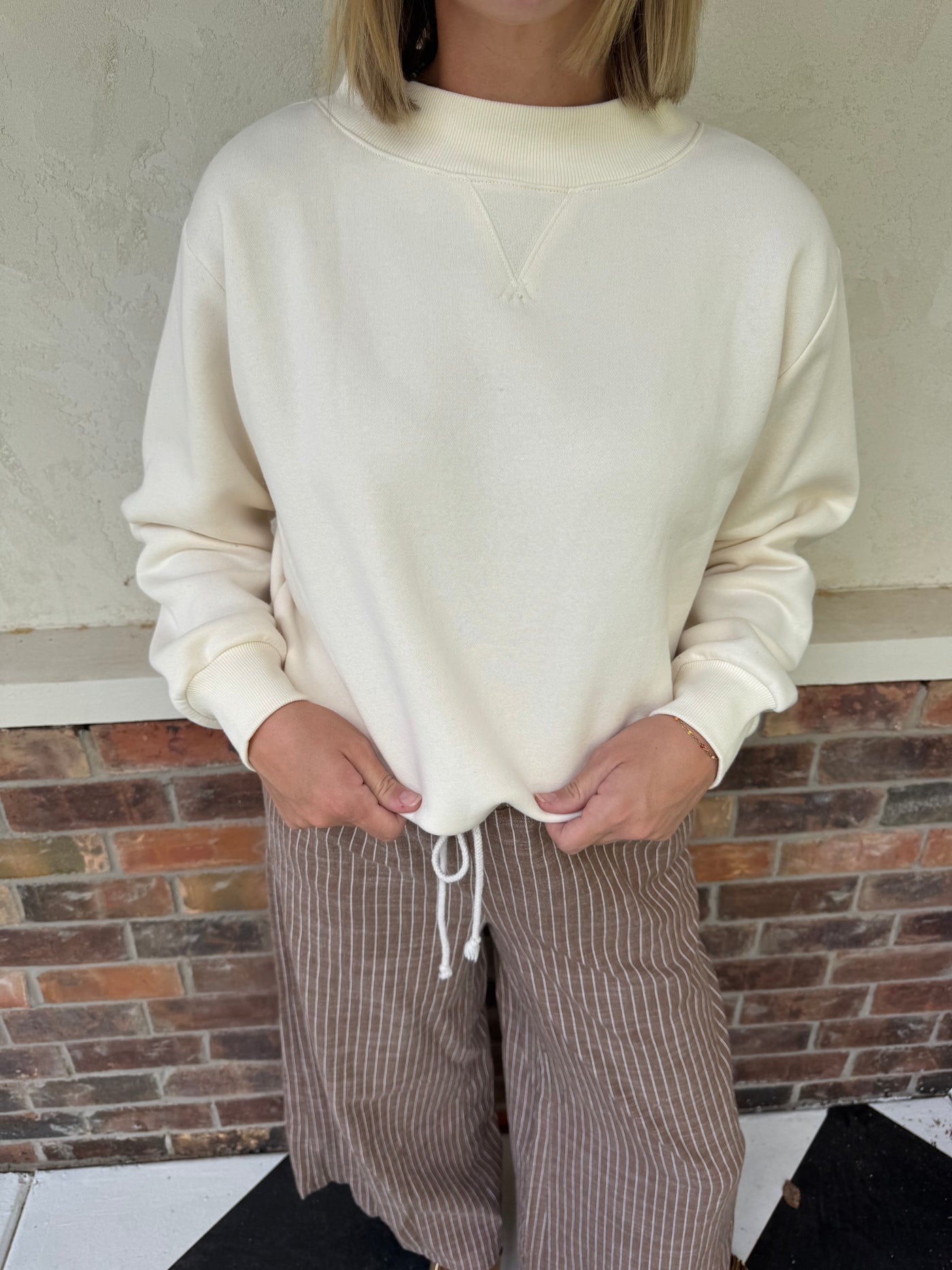 Penelope Mock Neck Sweatshirt - Ivory