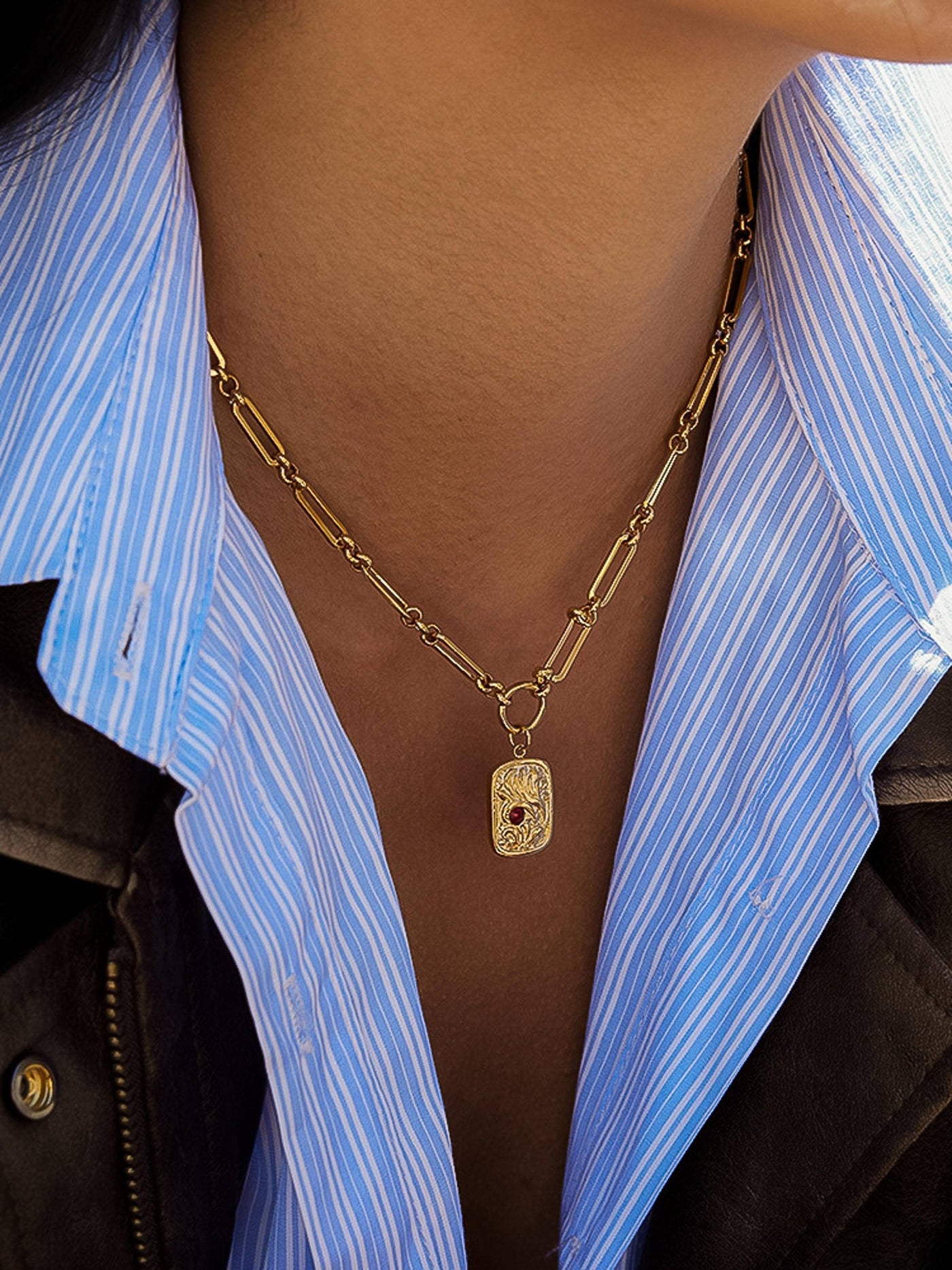 Clarimond 18K Gold Non-Tarnish Rectangle Chain Necklace: Yellow Gold