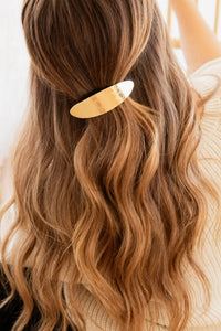 Metal Daisy Gold Barrette